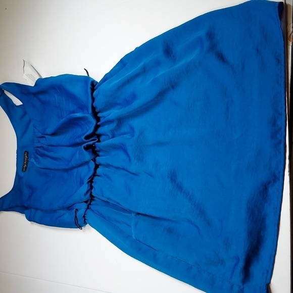 City Triangles Royal Blue Dress With Pockets Size M - Picture 7 of 12
